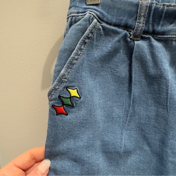 I Love J - Denim Jeans Kids Stitched Green,Red,Yellow Design Size 2 XL - Picture 5 of 6